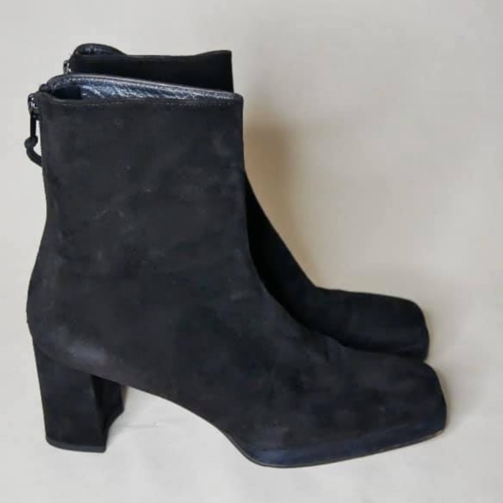 Stuart Weitzman Booties